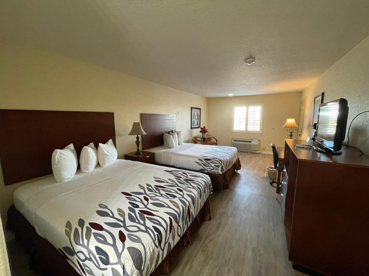 Kenedy Inn And Suites Ngoại thất bức ảnh